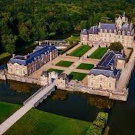 Maison Au Milieu Des Bois Et Des Animaux Jouy-le-Potier Экстерьер фото